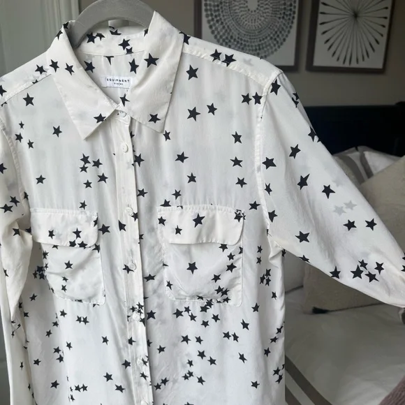 Equipment Slim Signature Silk Shirt in Starry Night - Picture 6 of 7